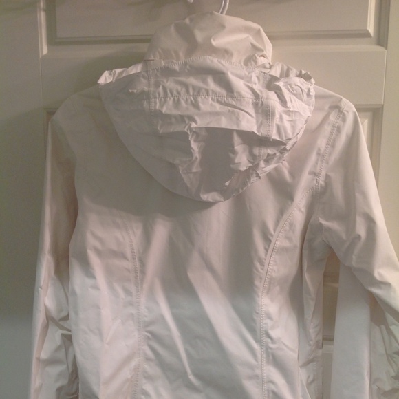 NorthFace resolve jacket, small (NEW without tags) - Picture 3 of 7